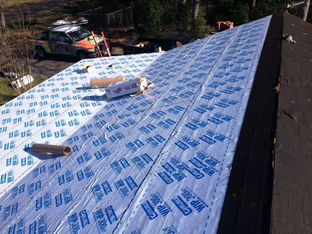 Commercial metal roof system installed by A Classic Roofing in Central Texas
